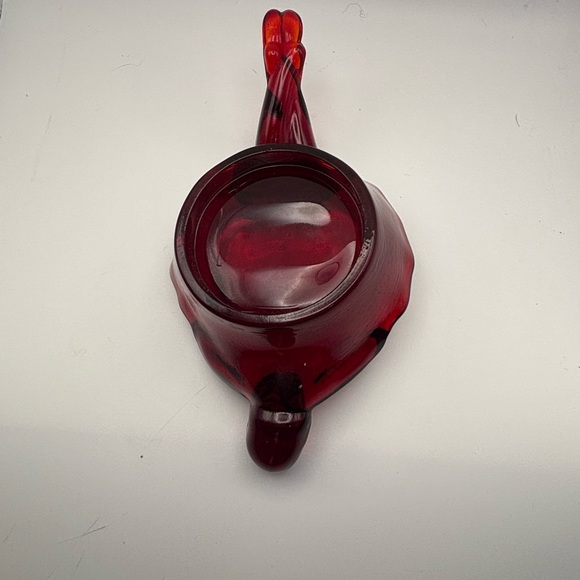 Elegant Red Glass Bathing Beauty Soap/Trinket Dish - Picture 6 of 8